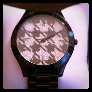 Woman's Michael Kors Watch ⌚